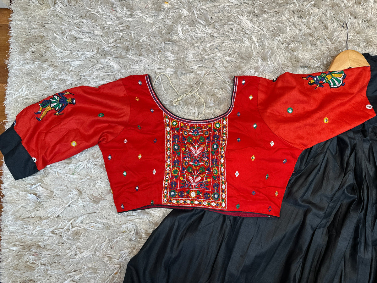 Dandiya Print Navratri Lehenga Choli