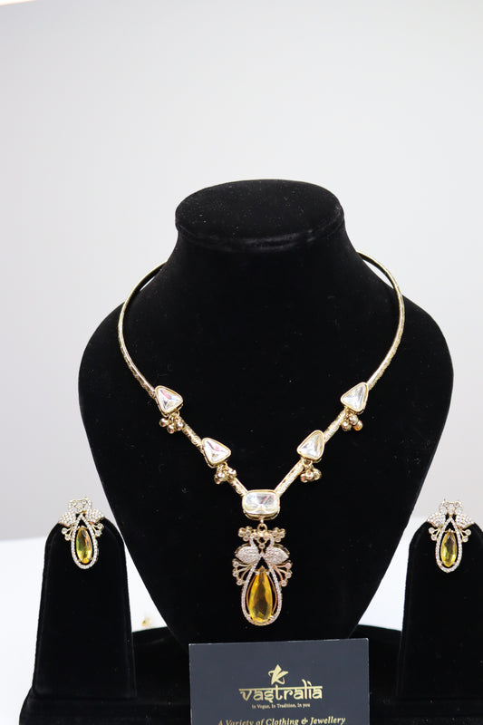 Kundan & Citrine Yellow Stone Peacock Hasli Necklace Set
