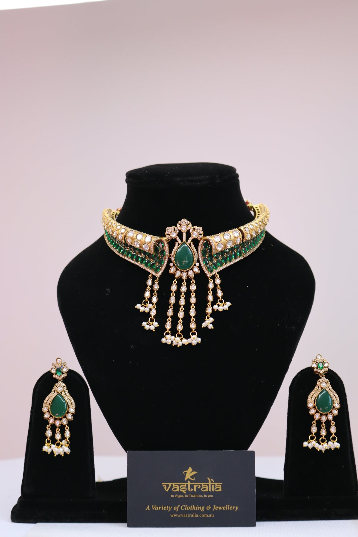 Emerald Green & Kundan Gold Statement Choker Necklace Set