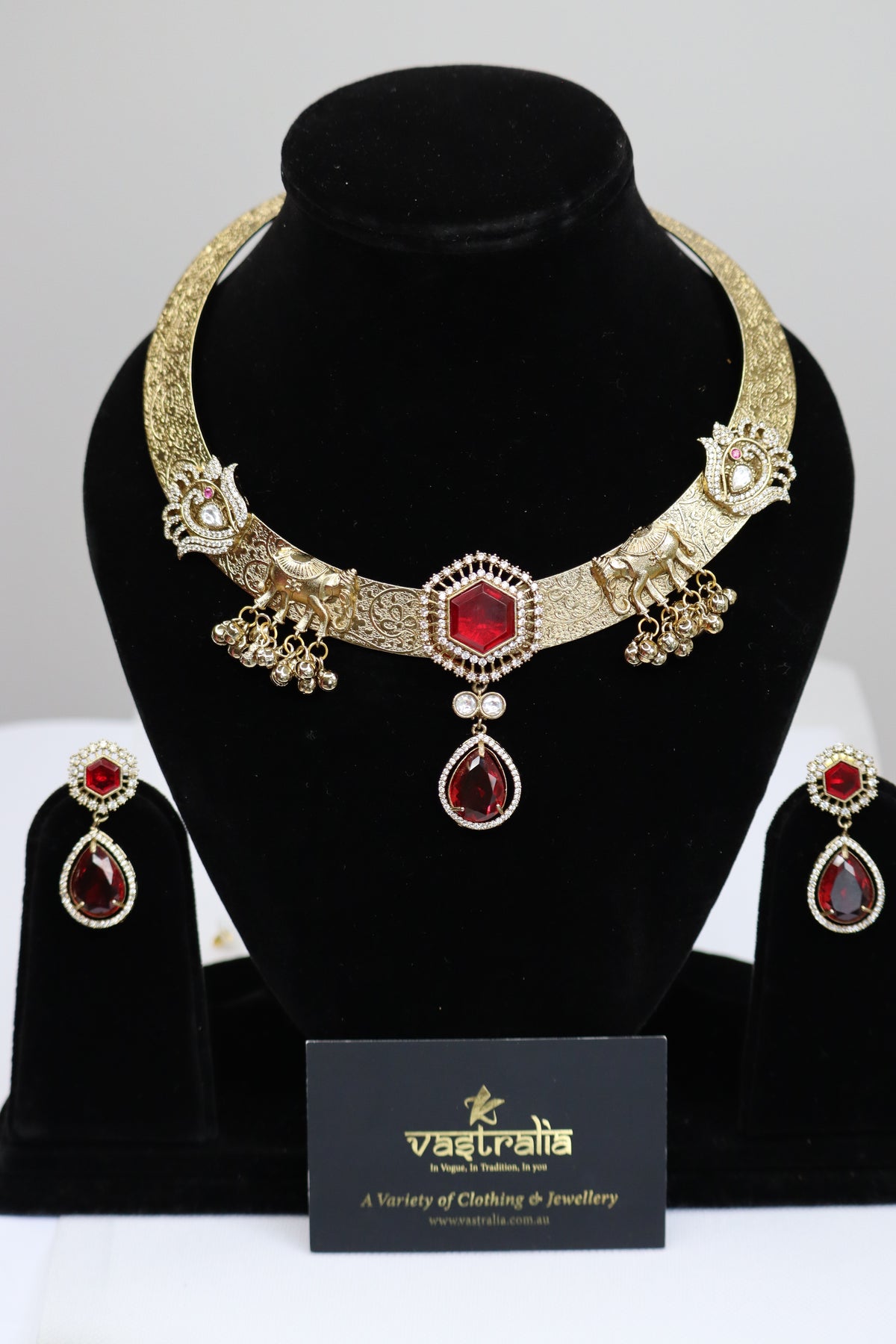 Emerald Green & Ruby Red Crystal Elephant Motif Hasli Choker Set