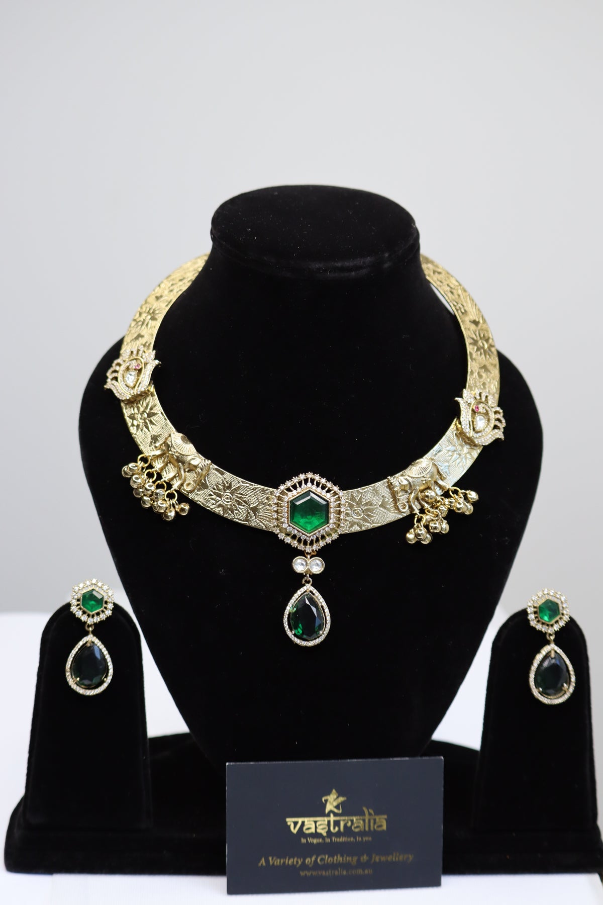 Emerald Green & Ruby Red Crystal Elephant Motif Hasli Choker Set