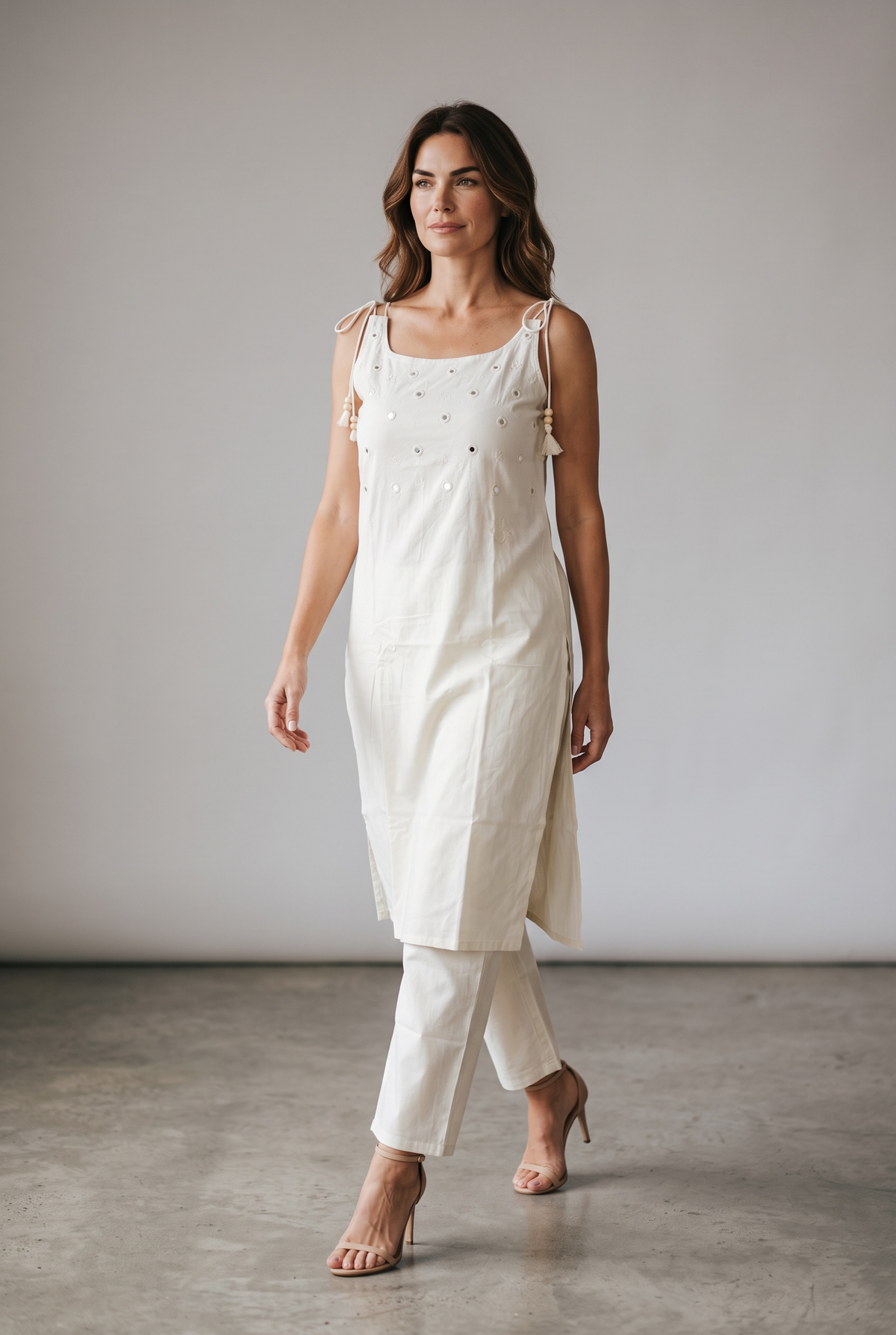 Off-White Sleeveless Mirror Work Cotton Kurta Pant Set